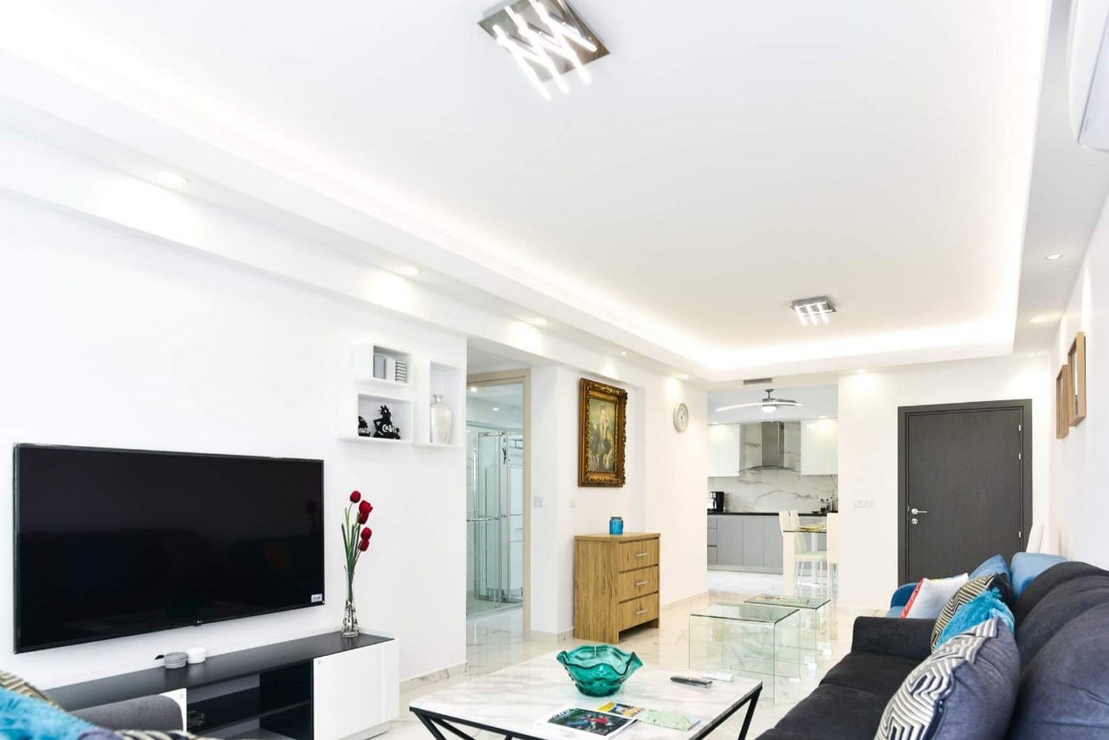 Apartment – 3 bedroom for short rent, Mouttagiaka tourist area, Limassol