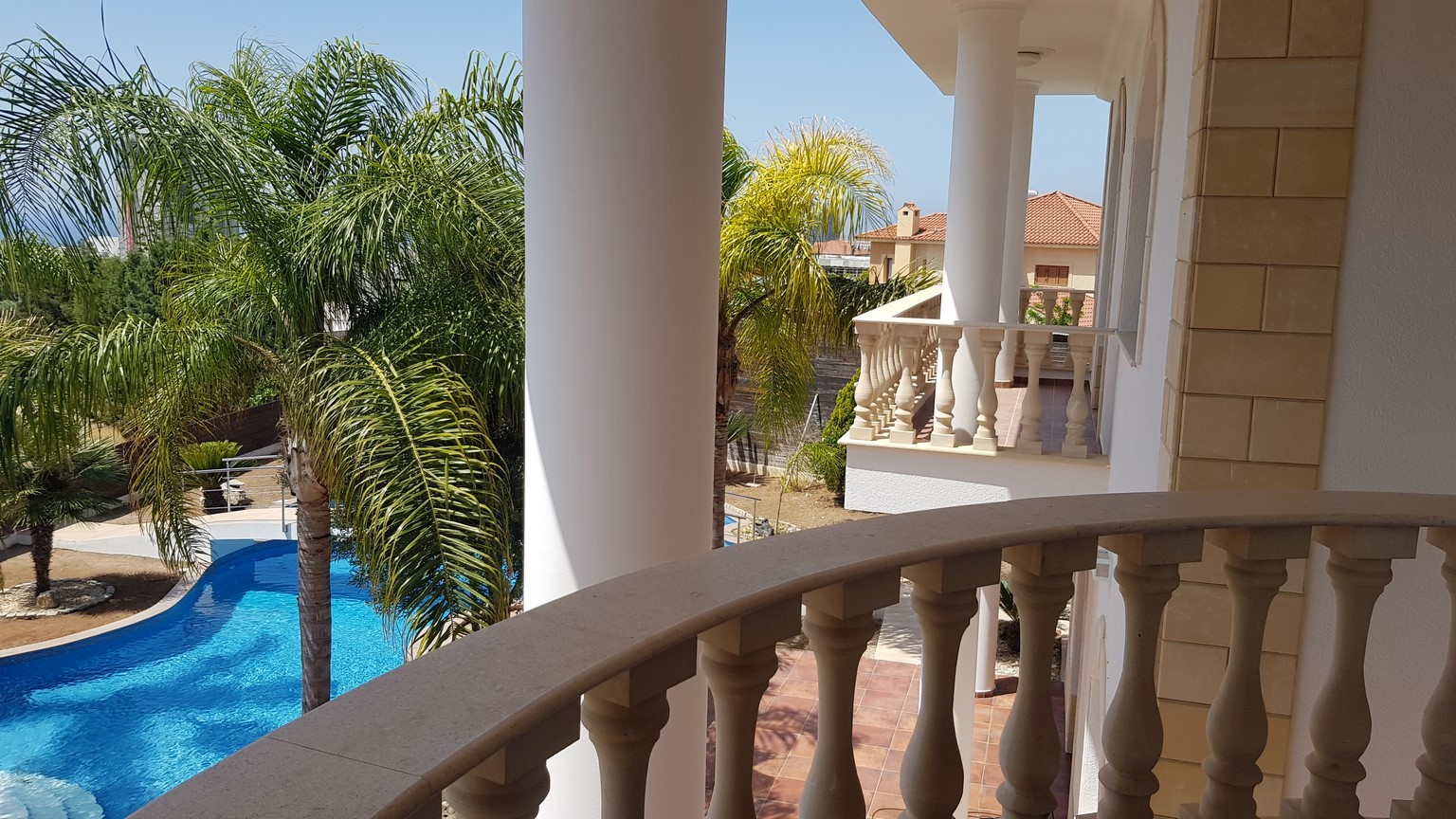 Villa – 4 bedroom for sale, Pyrgos tourist area, Limassol