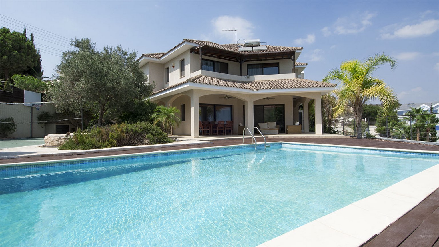 Villa – 4 bedroom for rent, Agios Tychonas village, Limassol
