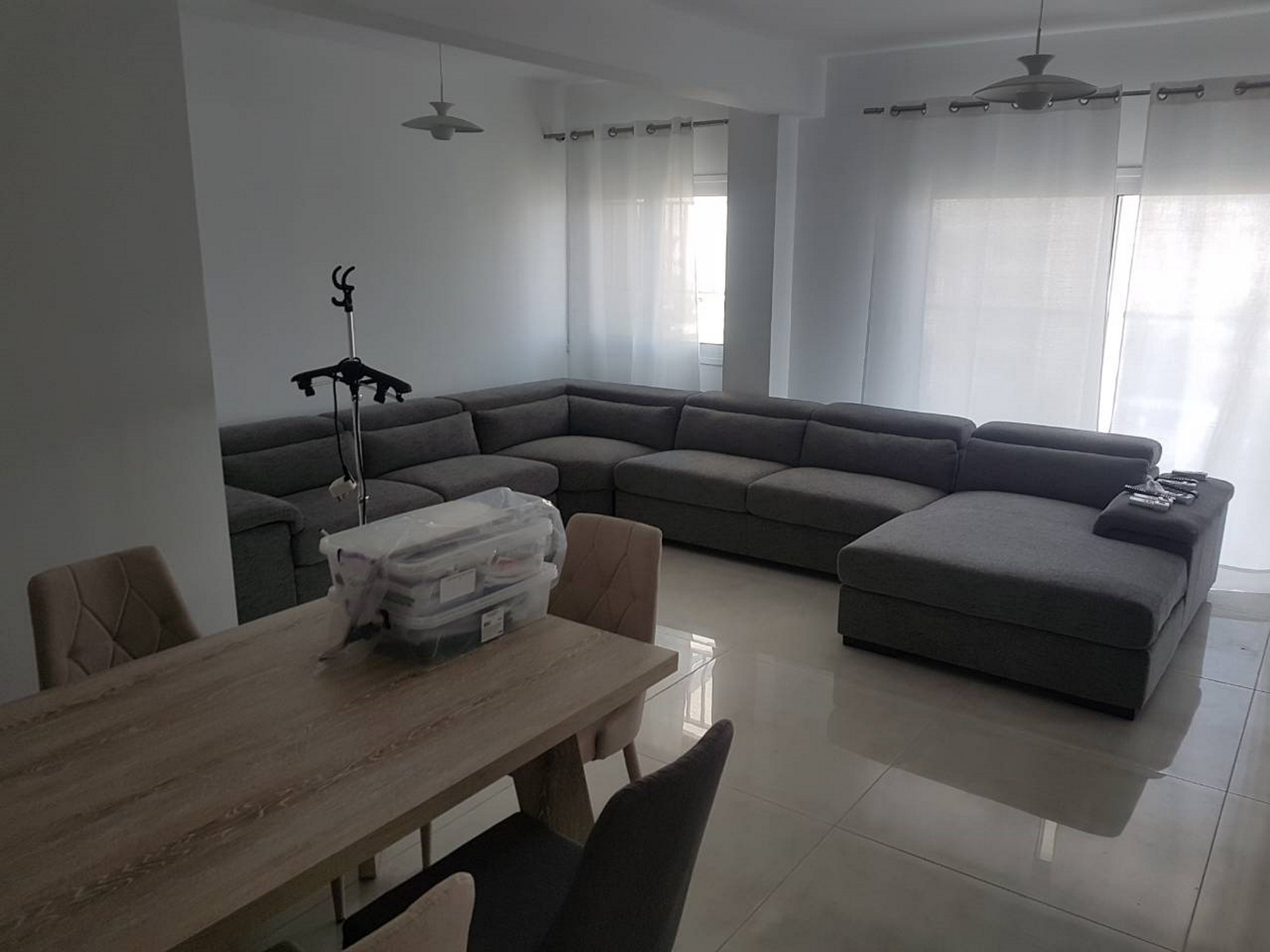 Apartment - 3 bedroom for long term rent, Makarios Avenue, Limassol