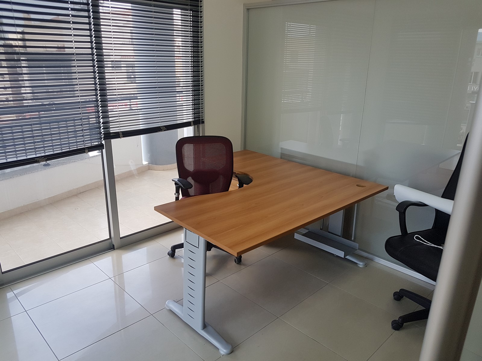 Office - 90 sqm for long term rent, Mesa Geitonia area, Limassol