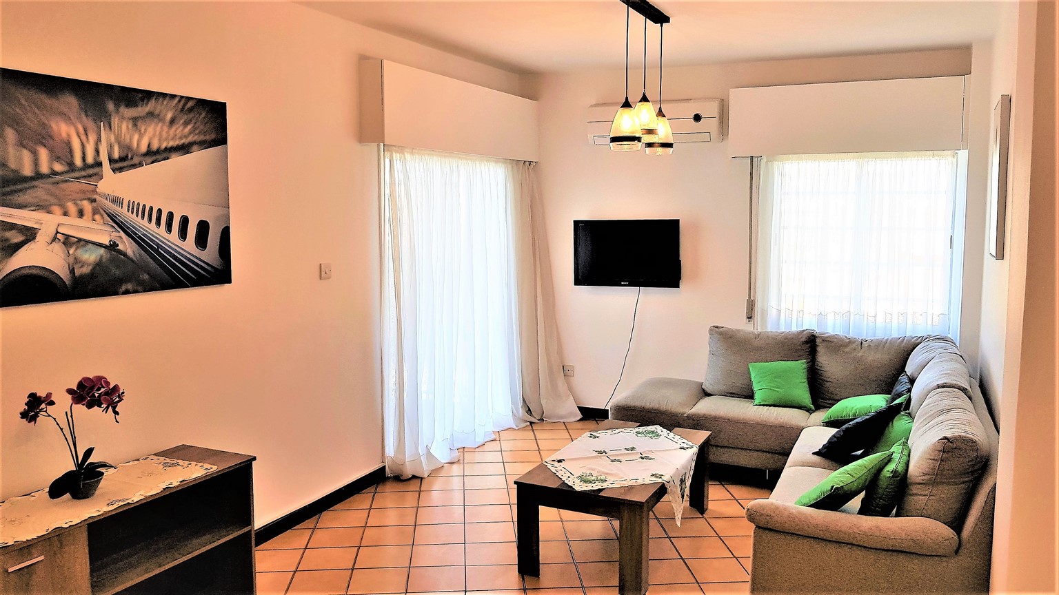 Apartment - 3 bedroom for rent, Molos area, Limassol