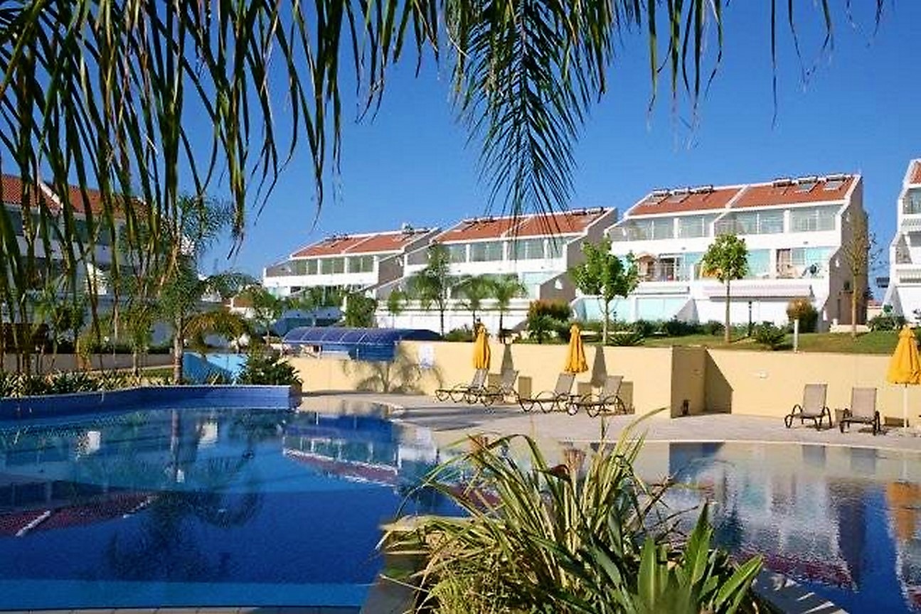 Apartment - 2 bedroom for rent, Germasogeia tourist area, Limassol