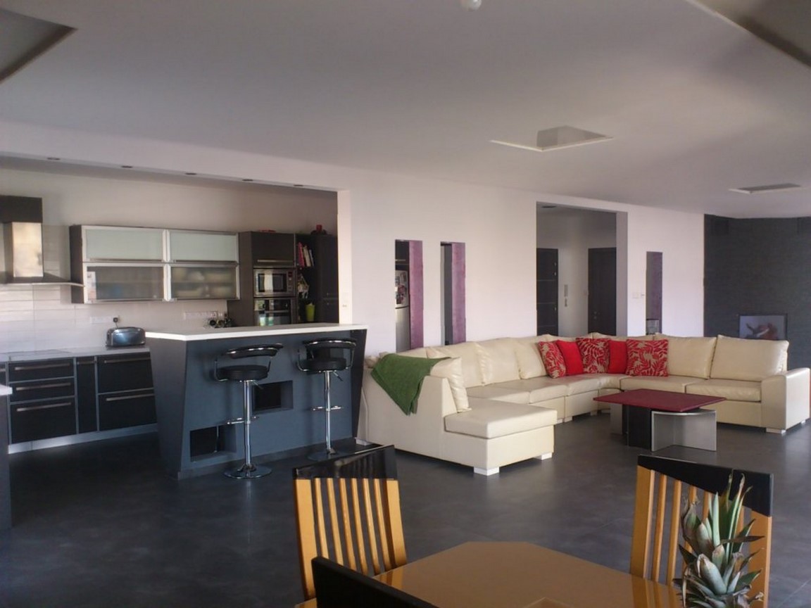 Apartment – 4 bedroom for rent, Agia Fyla area, Limassol