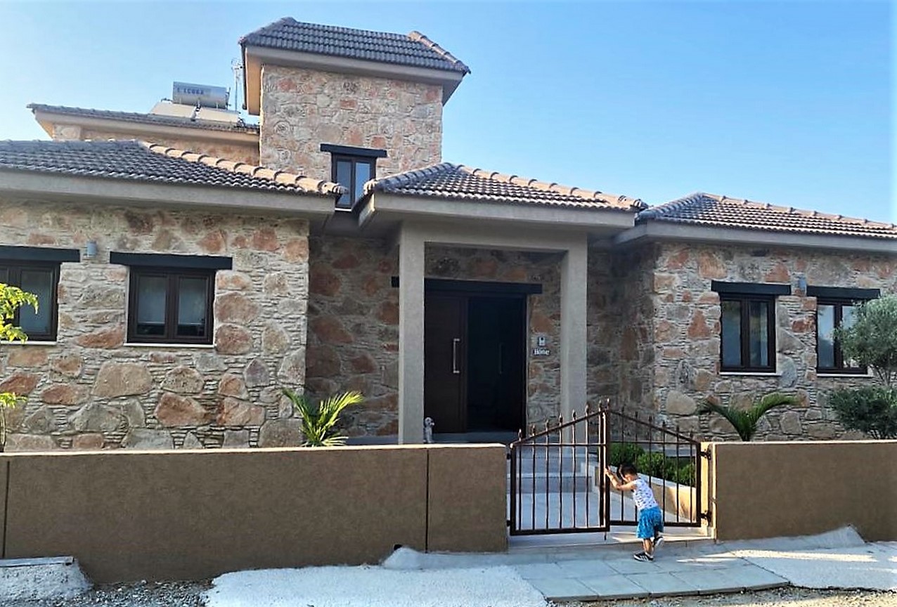 Villa – 4 bedroom for rent, Erimi village Limassol