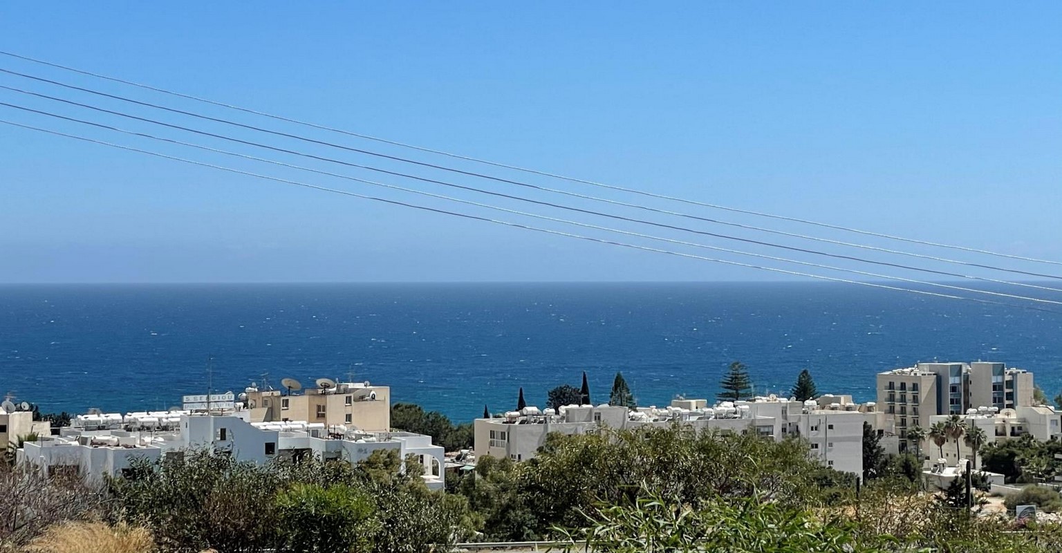 Plot – 1,576 sqm for sale, Agios Tychonas village, Limassol
