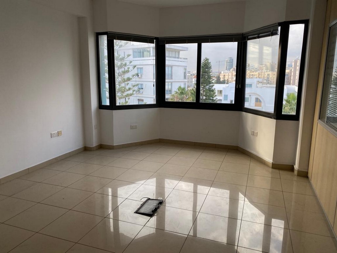 Office – 140 sq.m for rent, Agios Nicolas area, Limassol