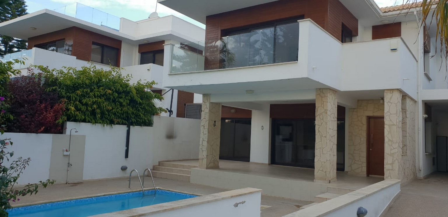Modern beautiful villa with a garden, swimming pool and covered parking is located in a quite neighbourhood in a wonderful countryside