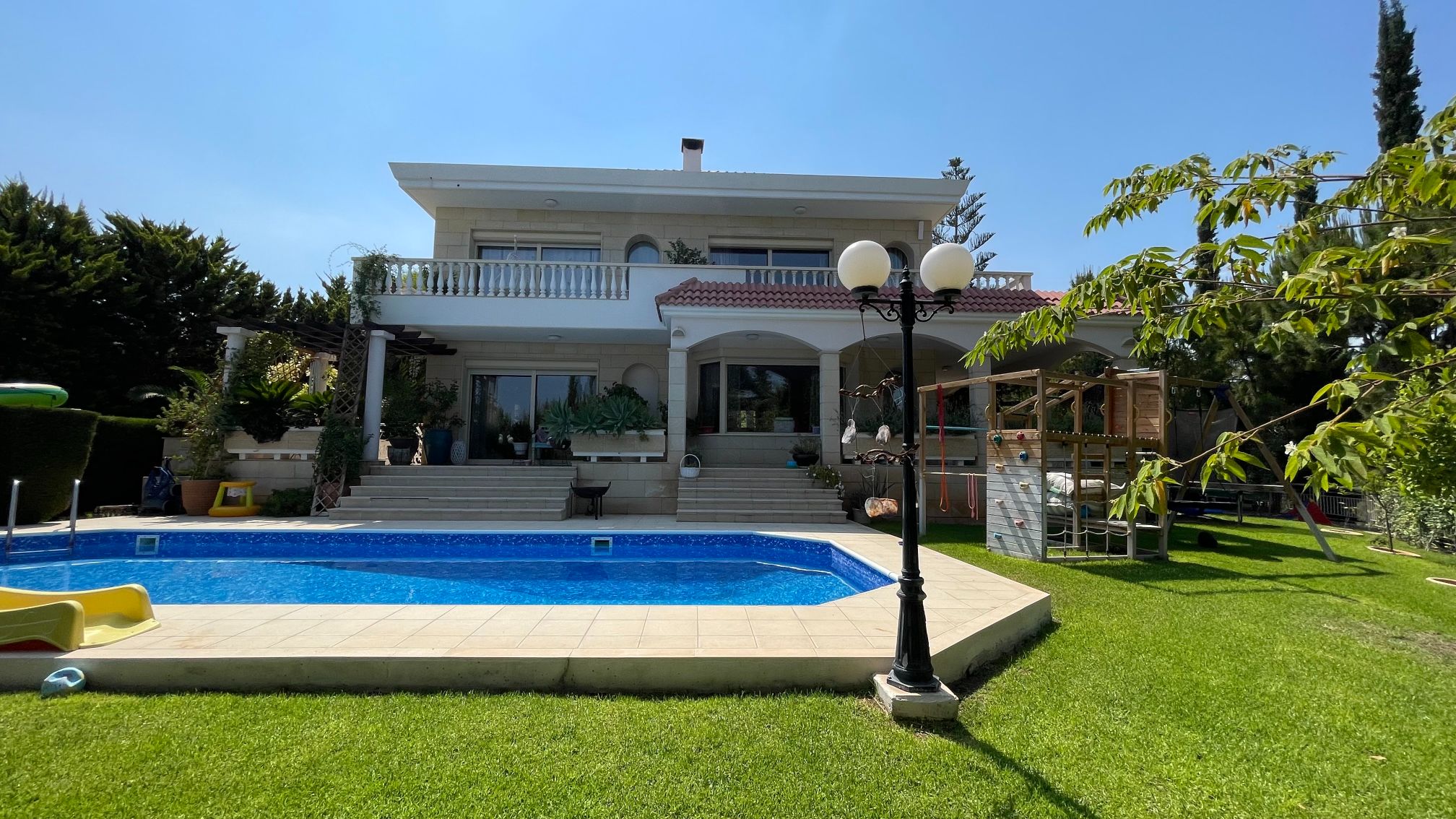 Villa – 5 bedroom for sale, Agios Tychonas area, Limassol