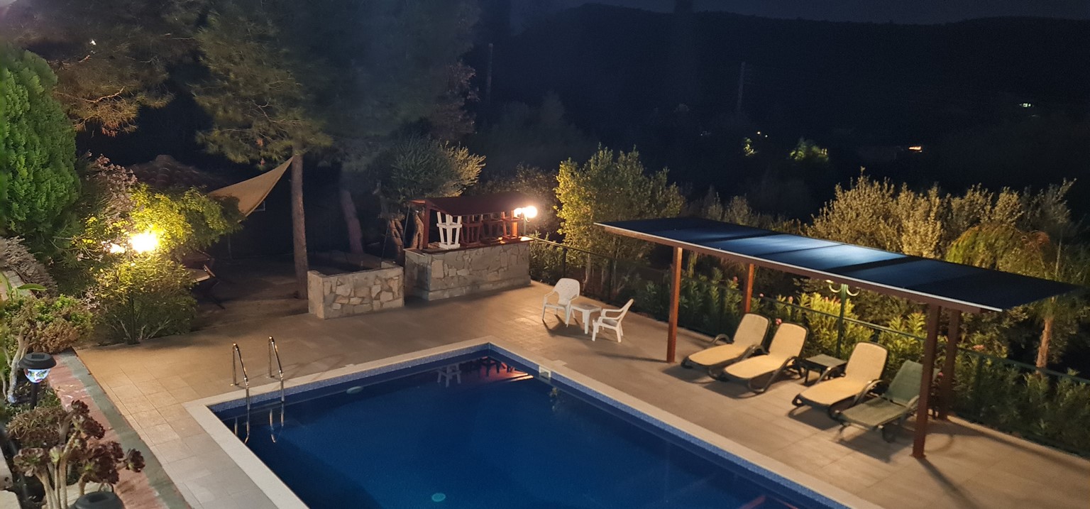 Villa – 5 bedroom for rent, Palodia area, Limassol